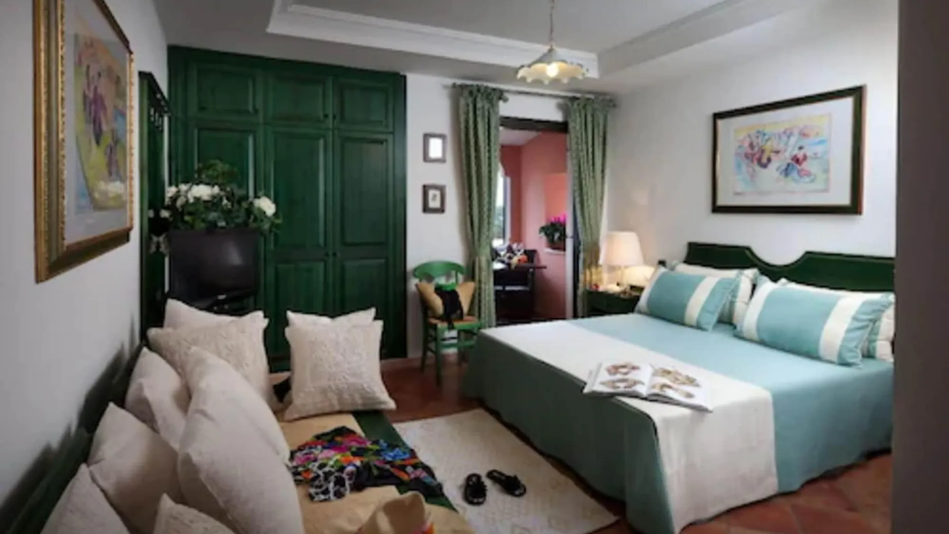 Cala Ginepro Hotel Resort & Spa オロゼーイ