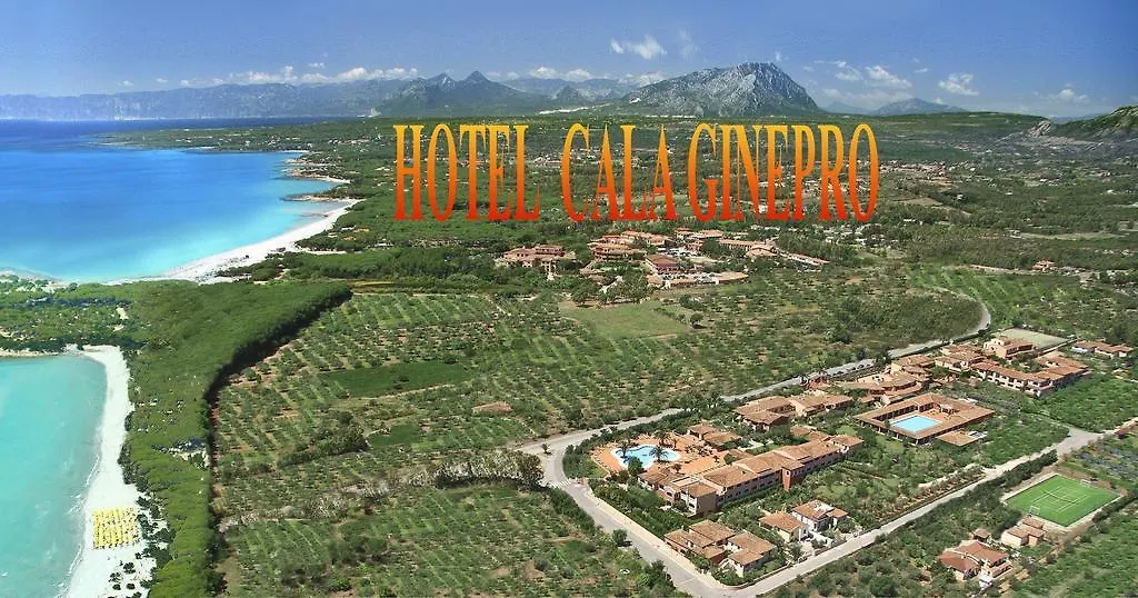Cala Ginepro Hotel Resort & Spa オロゼーイ 4*,