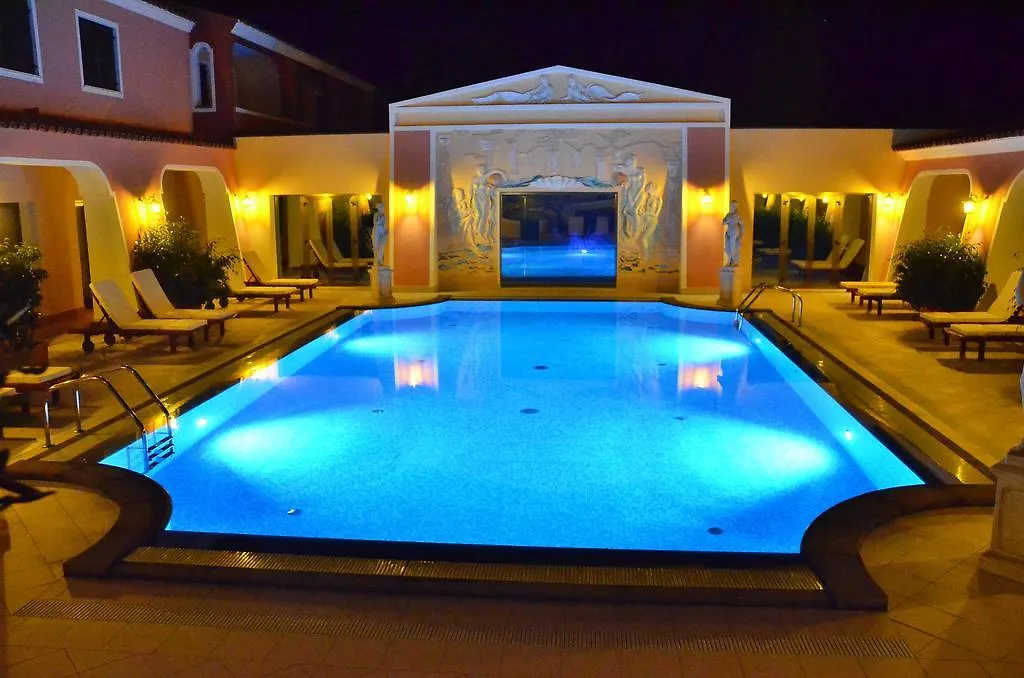 Cala Ginepro Hotel Resort & Spa オロゼーイ 4*,
