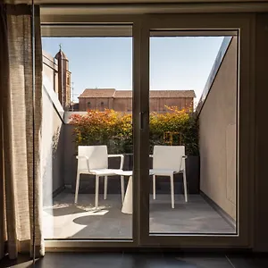  Bed & Breakfast Rb Del Teatro&apartaments Italy