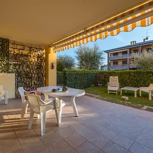 Gardappartamenti Tito Speri Pool&garden Sirmione